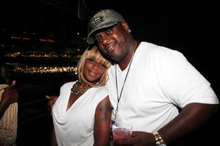 Illustration for article titled Scenes From Essence Music Festival 2011